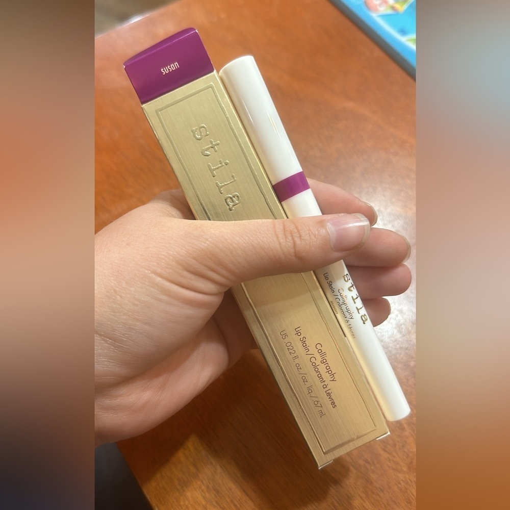 Susan - Stila‎ Calligraphy Lip Stain